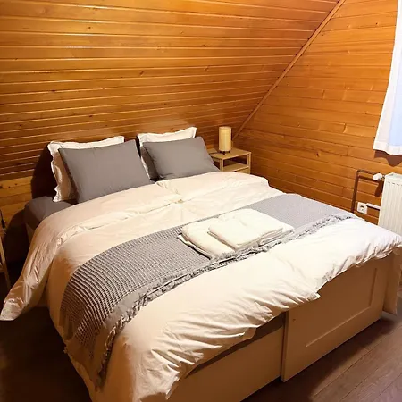 Wooden In Apartmán *