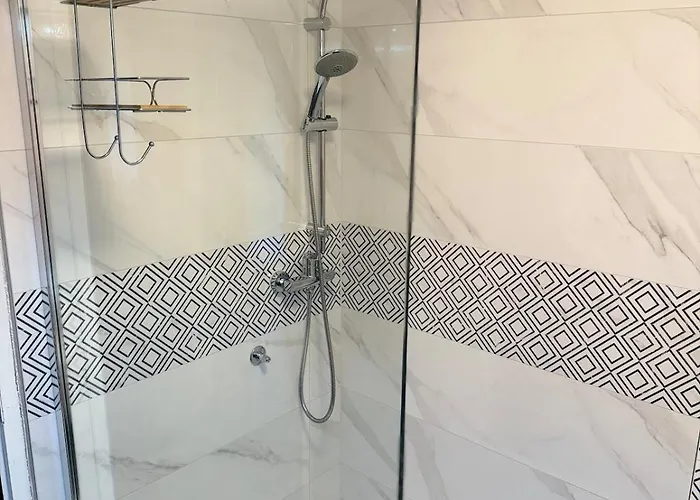 Wooden In Апартаменты Любляна