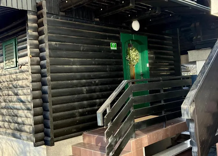 Wooden In Апартаменты Любляна